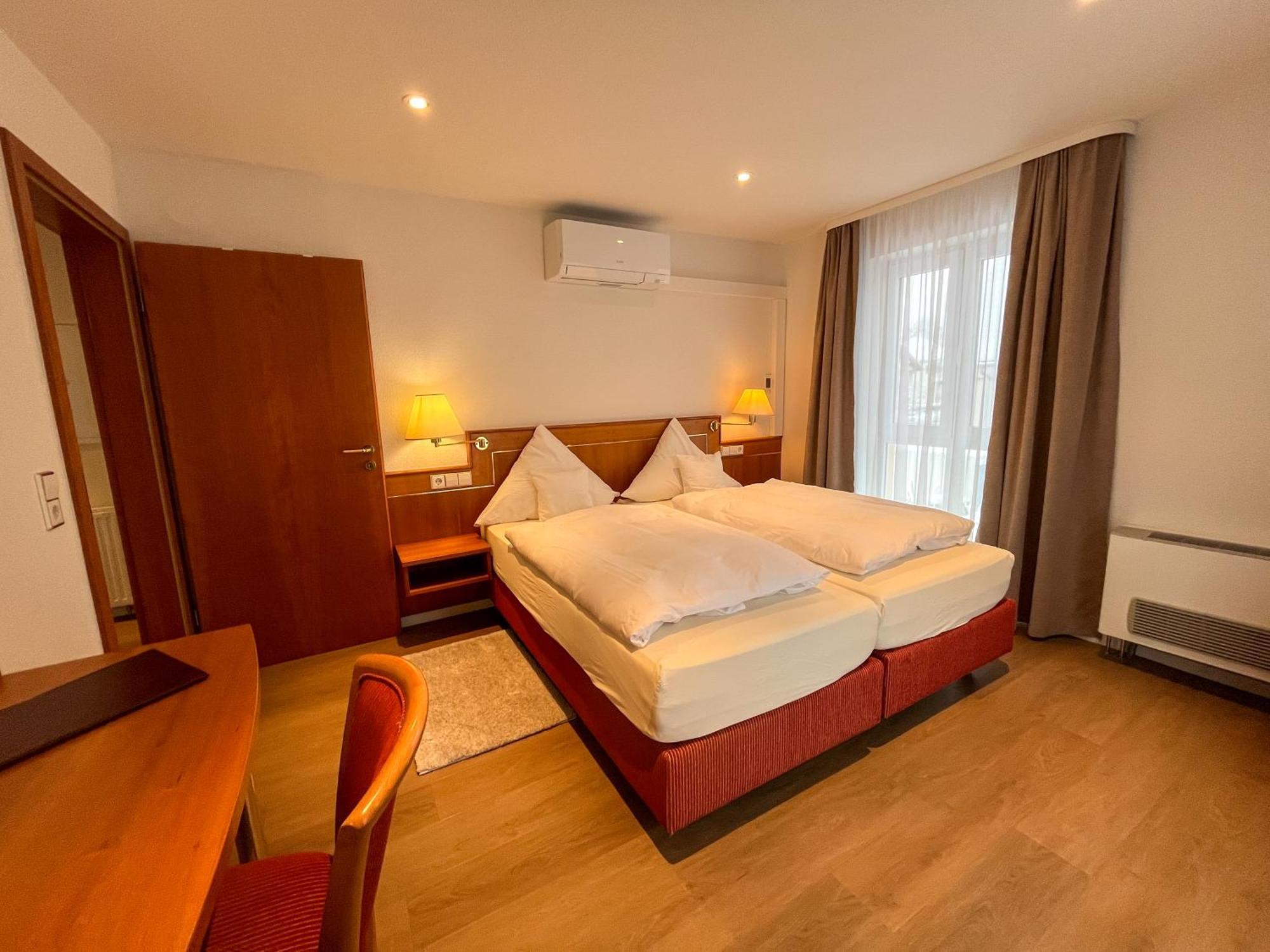 Akzent Hotel Atrium Baden Bad Krozingen Pokoj fotografie